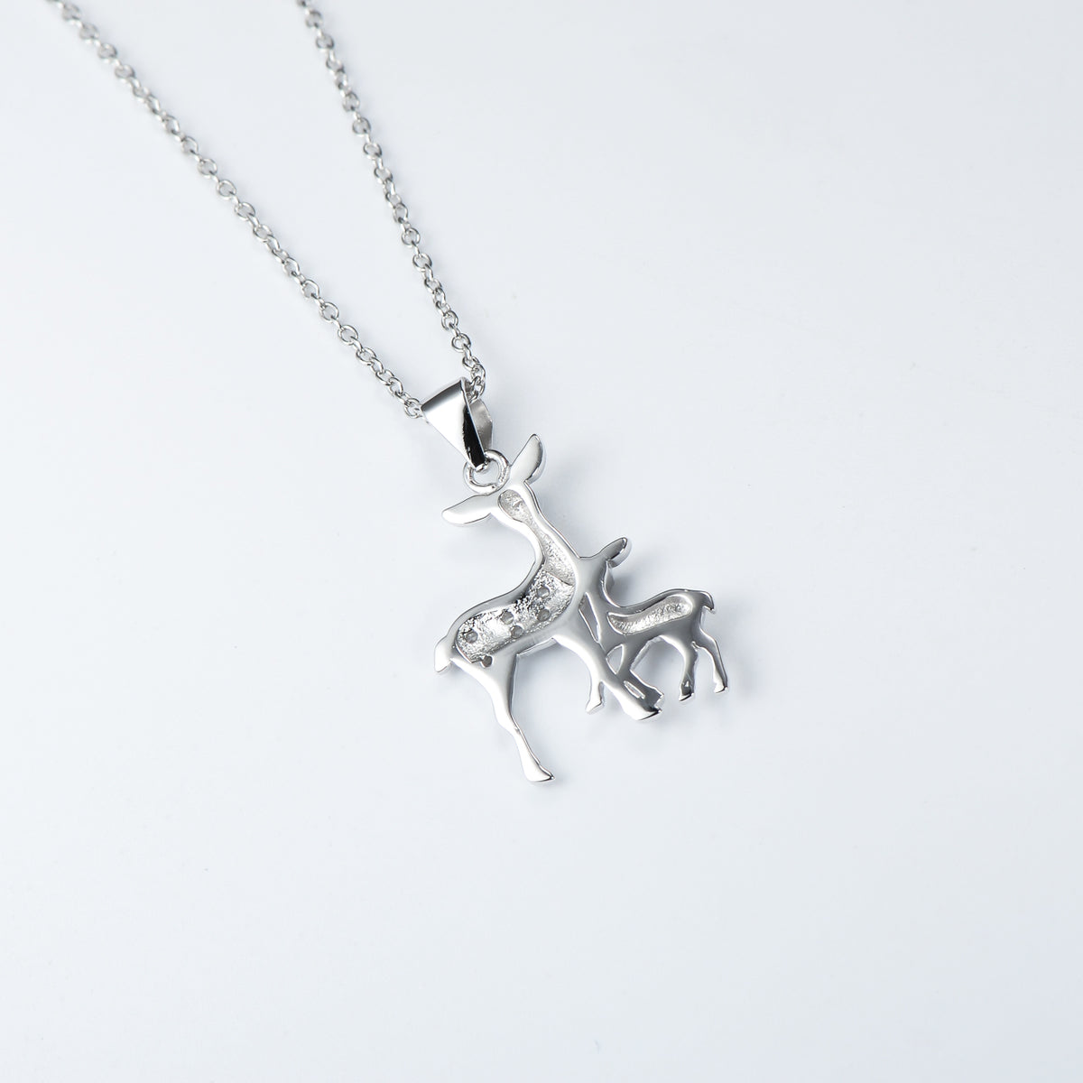 Silverhalsband 925 med hjortkalvshänge – bild 4