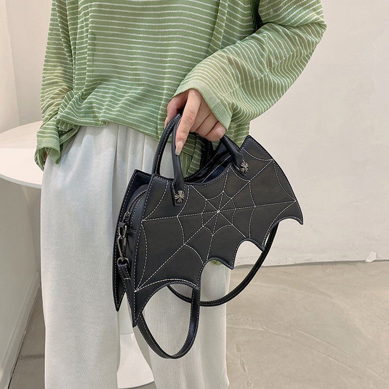 Väska formad som spindelnät – crossbody i PU